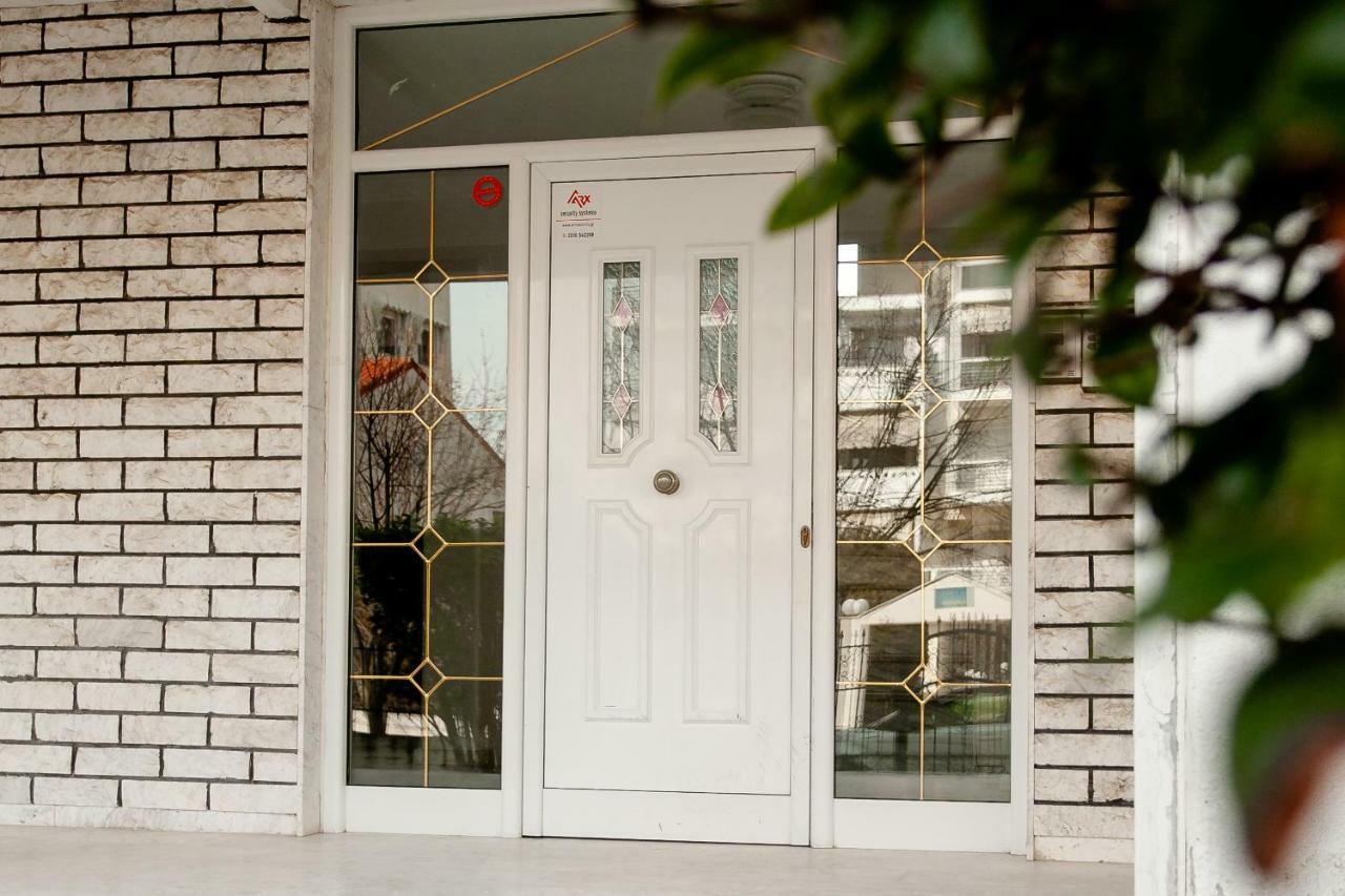 Aegean Family Apartment Peraia  ภายนอก รูปภาพ